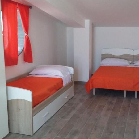 Casa Vacanza Miramare Portopalo Di Capo Passero エクステリア 写真