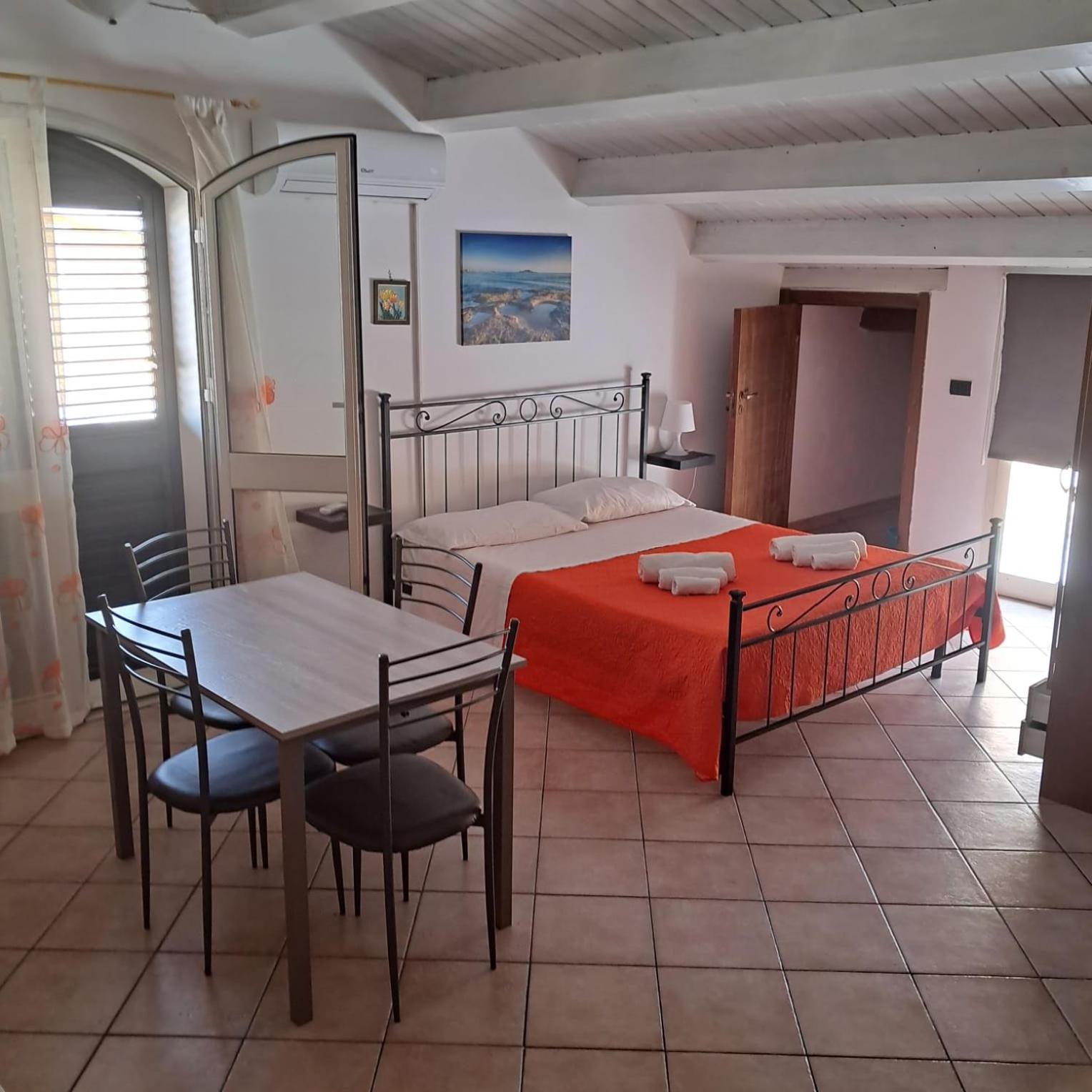 Casa Vacanza Miramare Portopalo Di Capo Passero エクステリア 写真